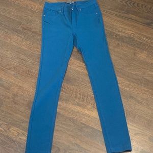 teal, legging, jeans